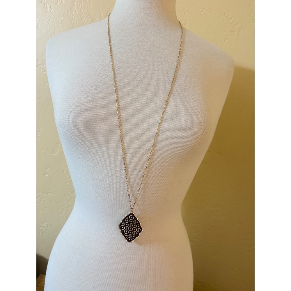 Gold Tone Long‎ Chain Necklace Pavé Crystal Lattice Quatrefoil Pendant J359